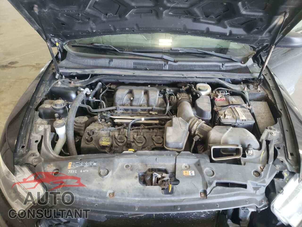 FORD TAURUS 2013 - 1FAHP2M86DG213466