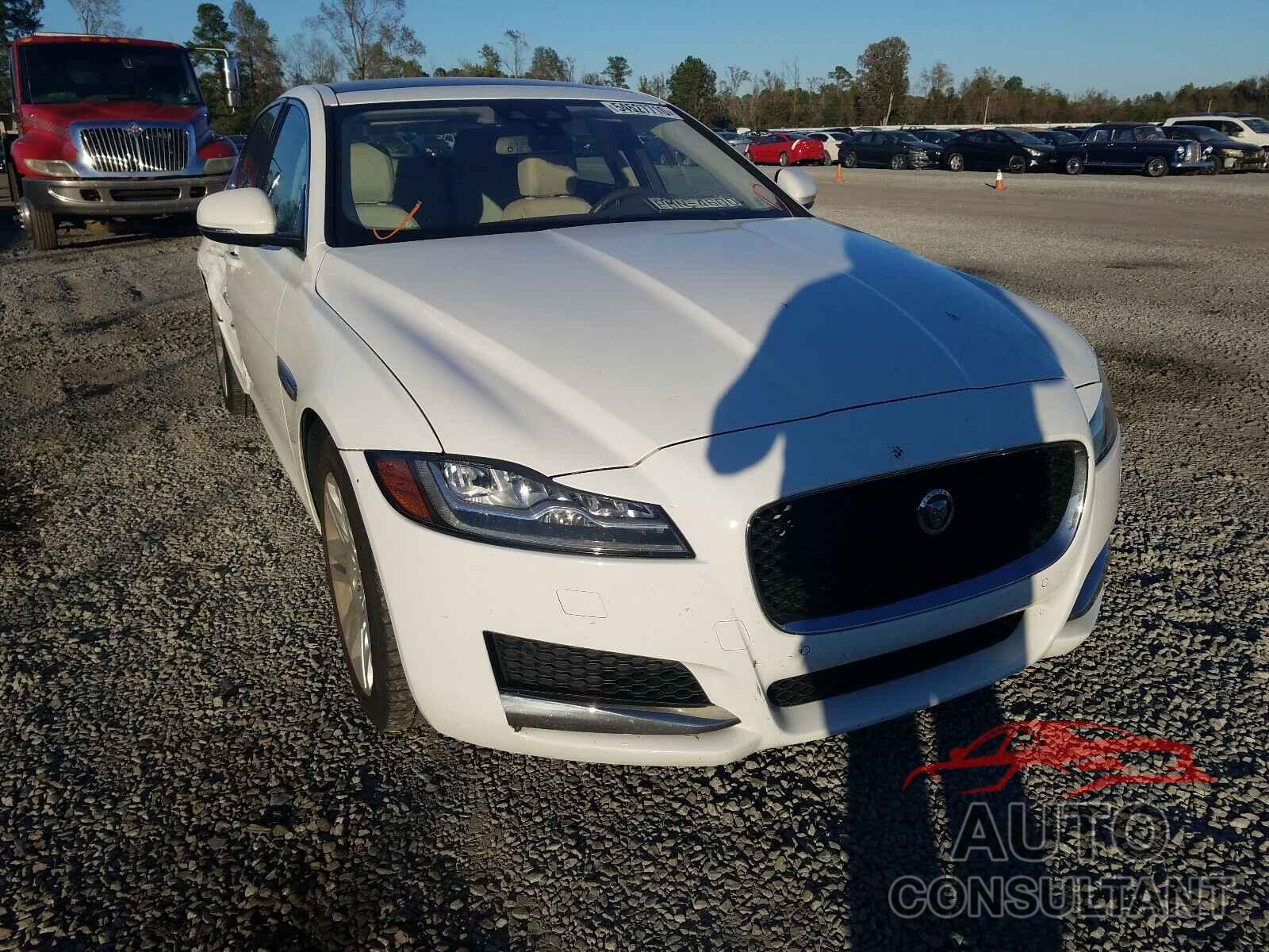 JAGUAR XF 2016 - SAJBD4BV9GCY10976