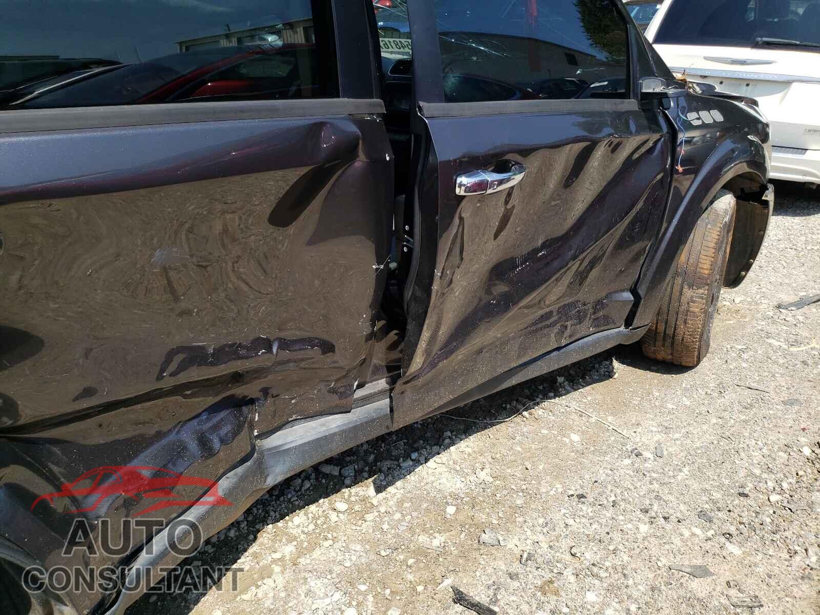 DODGE JOURNEY 2017 - 3C4PDCBG6HT510981