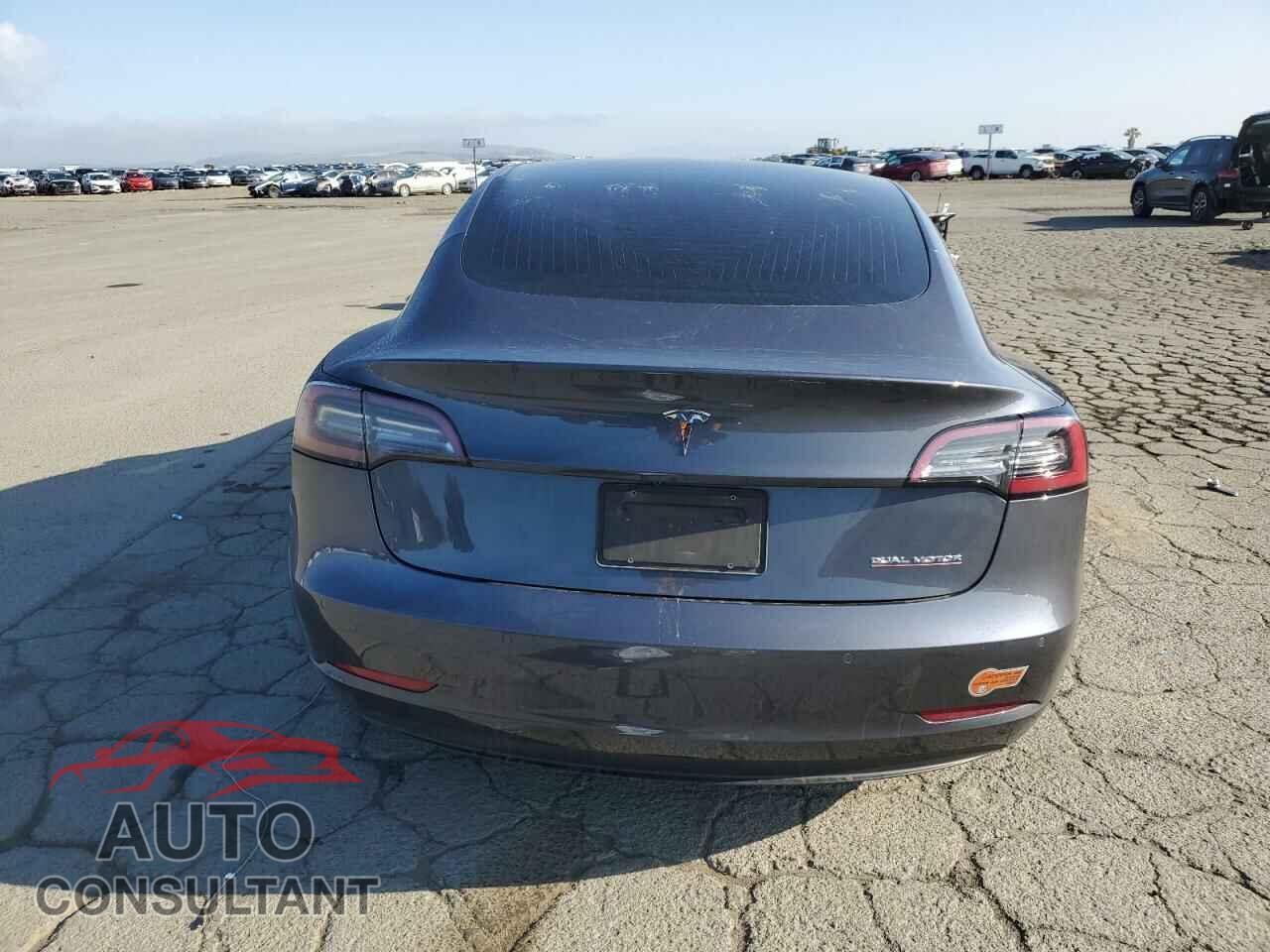 TESLA MODEL 3 2020 - 5YJ3E1EC0LF714594