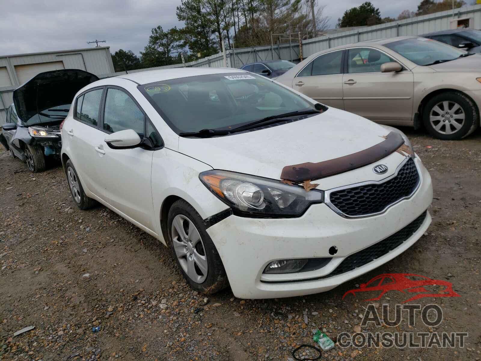KIA FORTE 2016 - KNAFK5A82G5606352