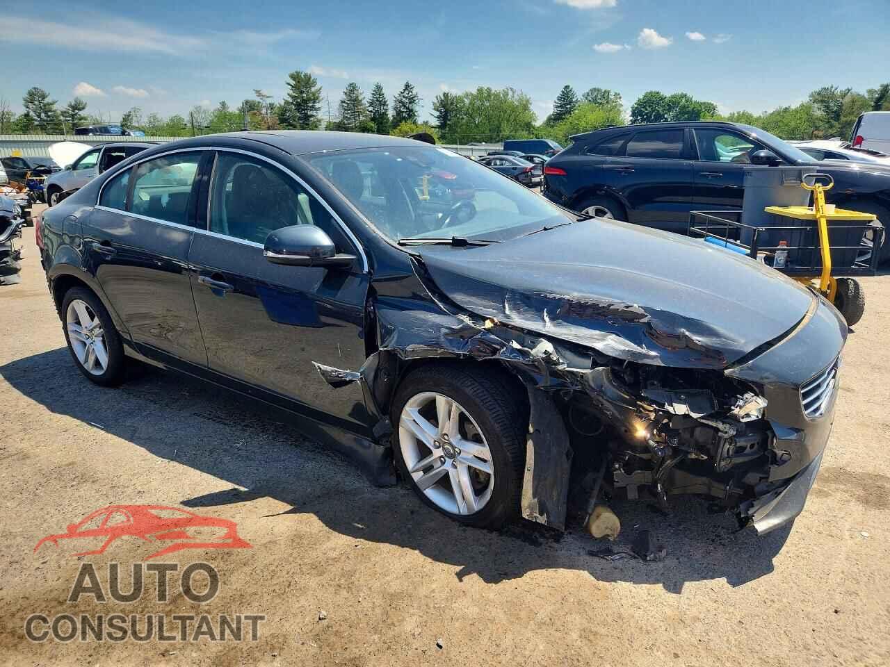 VOLVO S60 2014 - YV1612FH2E2275410