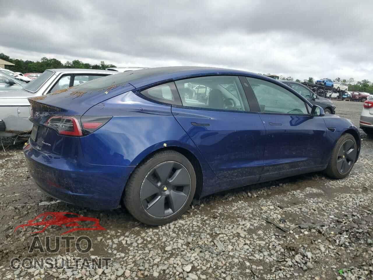 TESLA MODEL 3 2021 - 5YJ3E1EB3MF924468