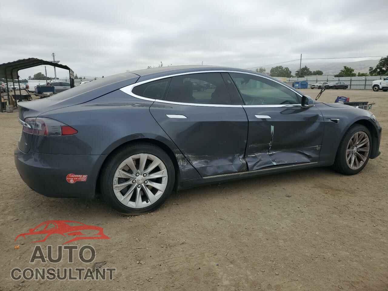 TESLA MODEL S 2016 - 5YJSA1E12GF175827