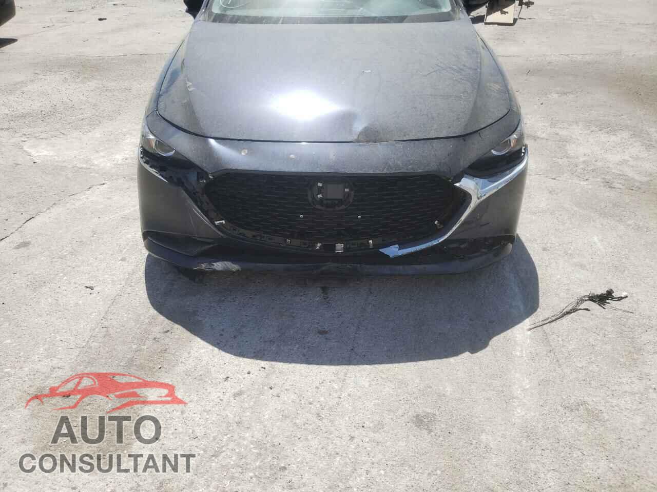 MAZDA 3 2019 - JM1BPBAM4K1117482