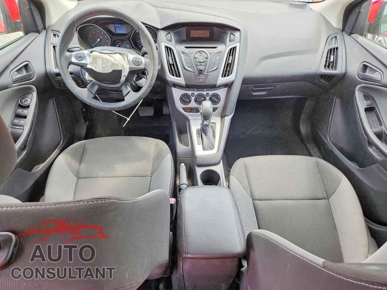 FORD FOCUS 2012 - 1FAHP3F23CL286752