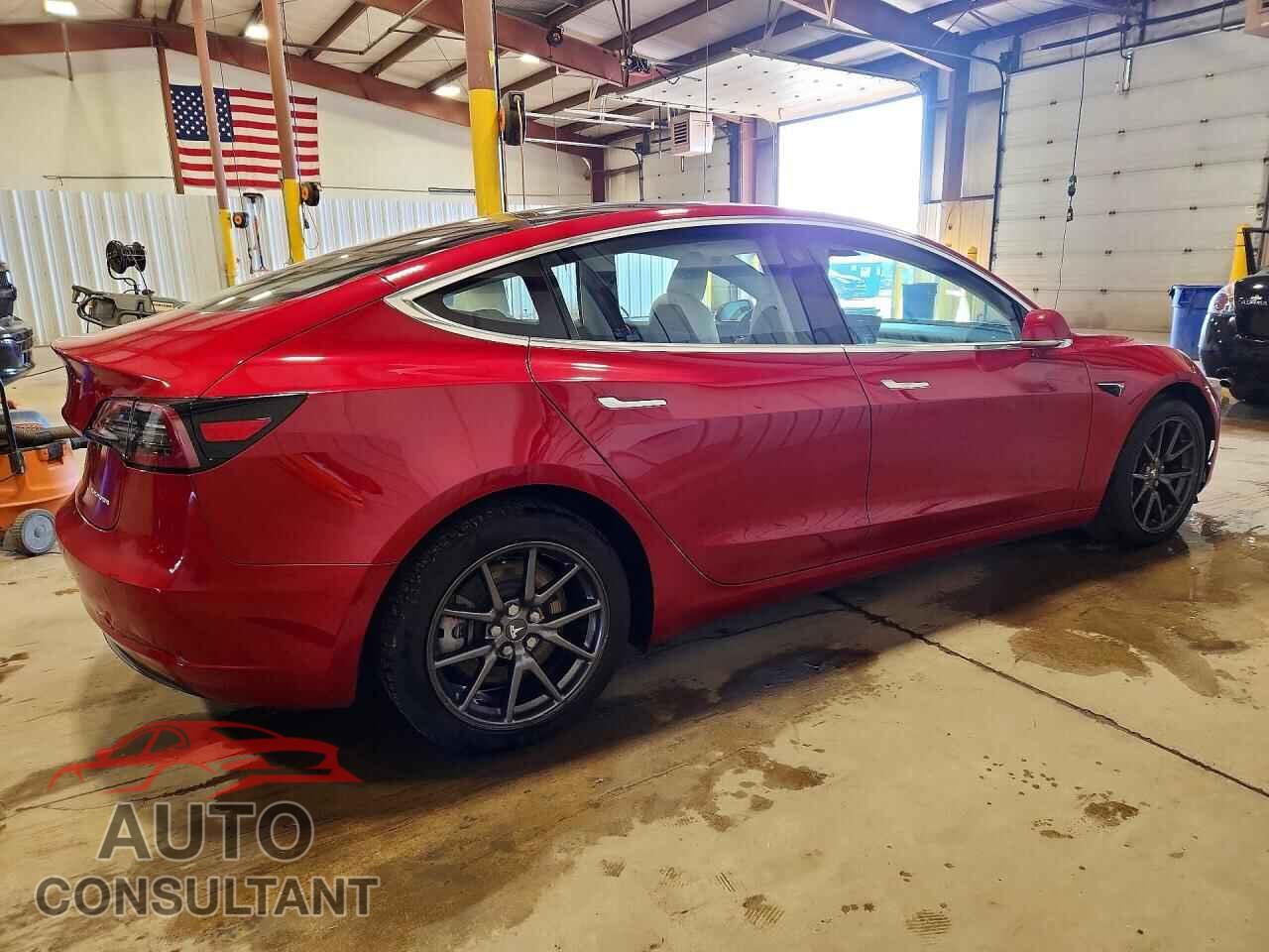 TESLA MODEL 3 2018 - 5YJ3E1EB4JF075169