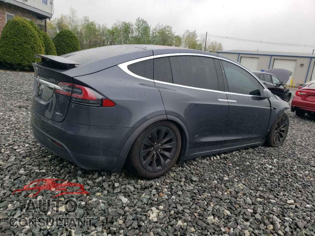 TESLA MODEL X 2016 - 5YJXCBE23GF028267