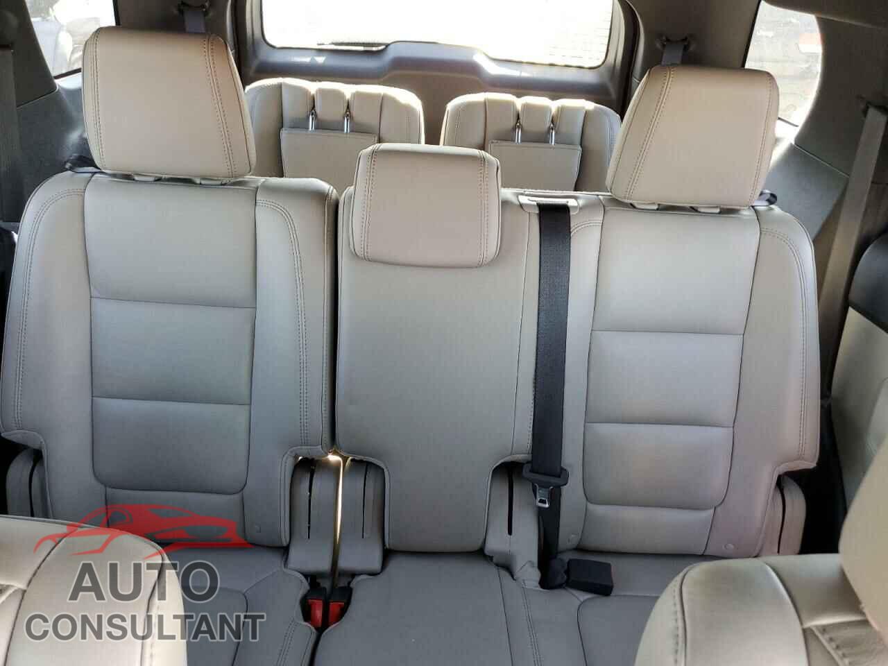 FORD EXPLORER 2013 - 1FM5K7D82DGA49296