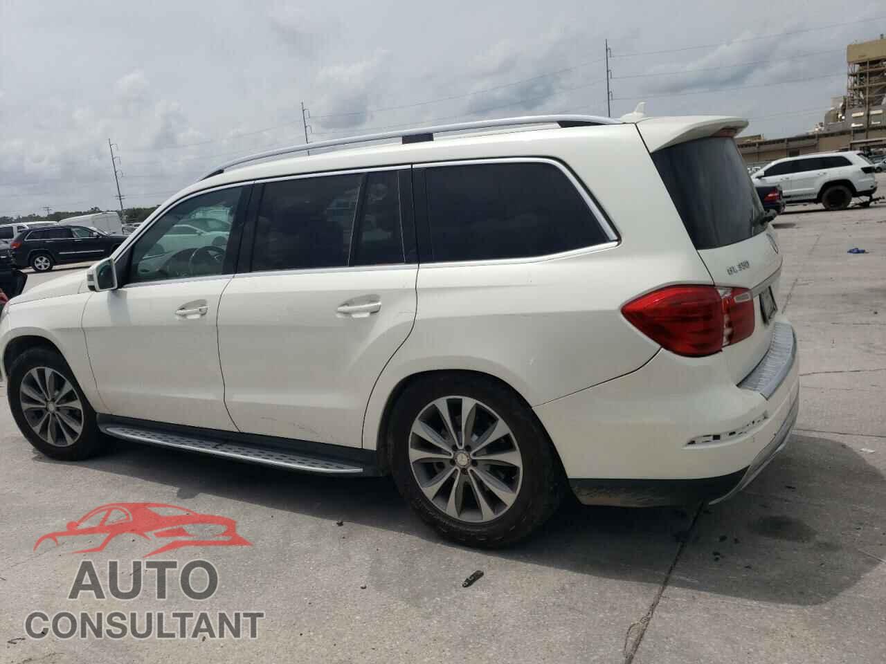 MERCEDES-BENZ GL-CLASS 2015 - 4JGDF2EE7FA544851