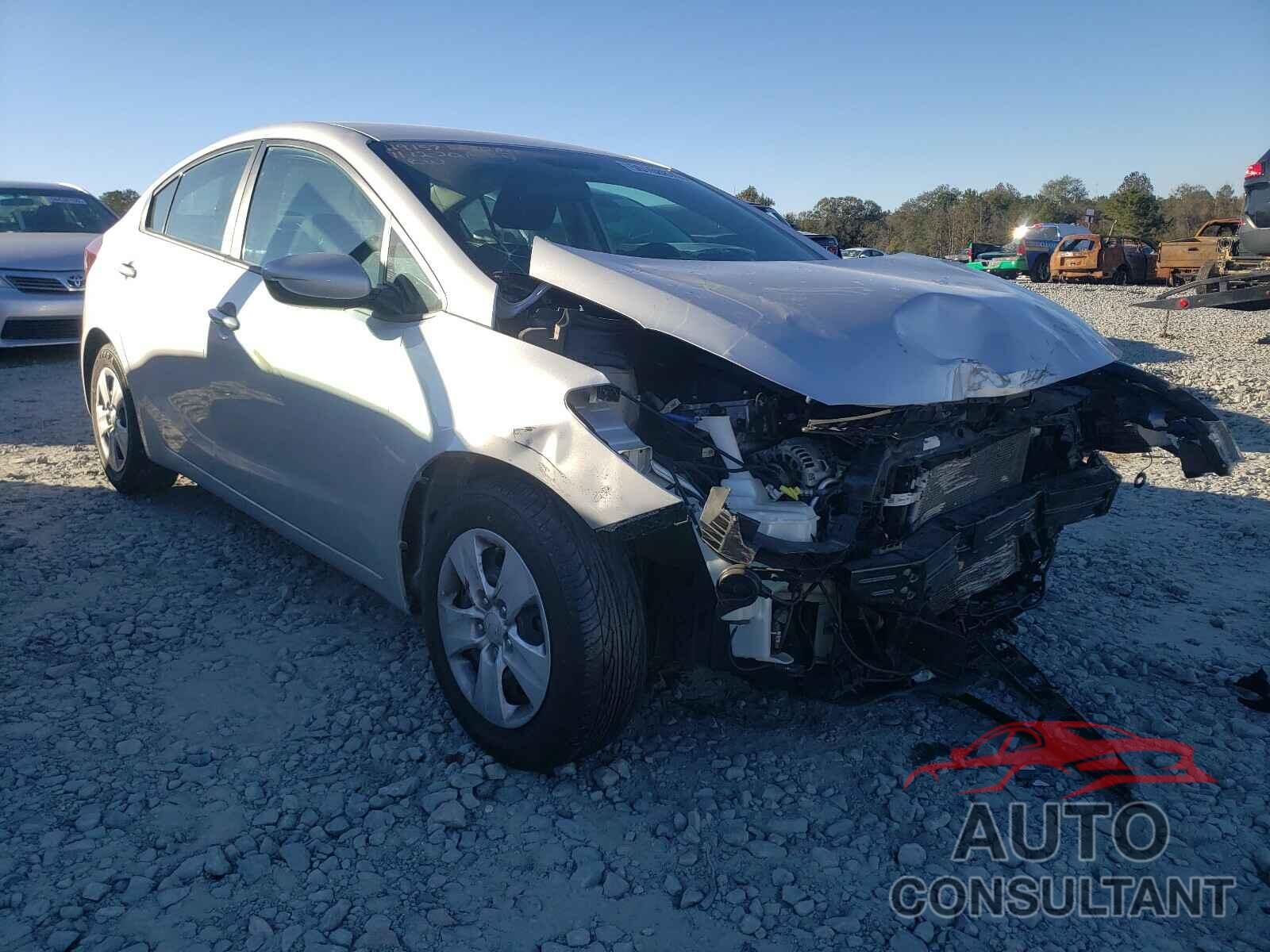 KIA FORTE 2017 - 3KPFK4A70HE106829