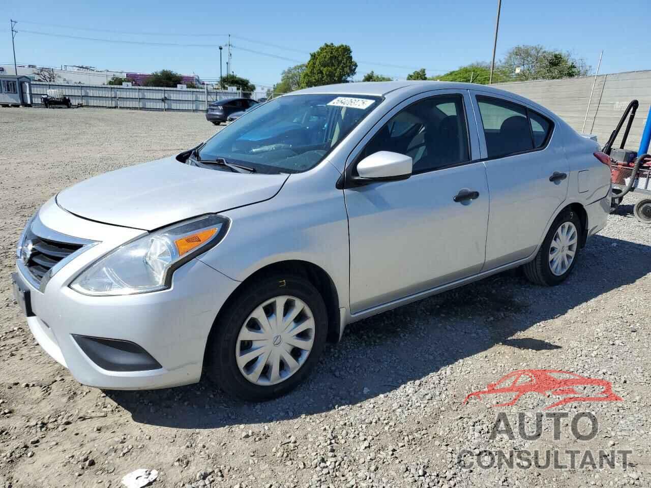 NISSAN VERSA 2019 - 3N1CN7AP8KL817633