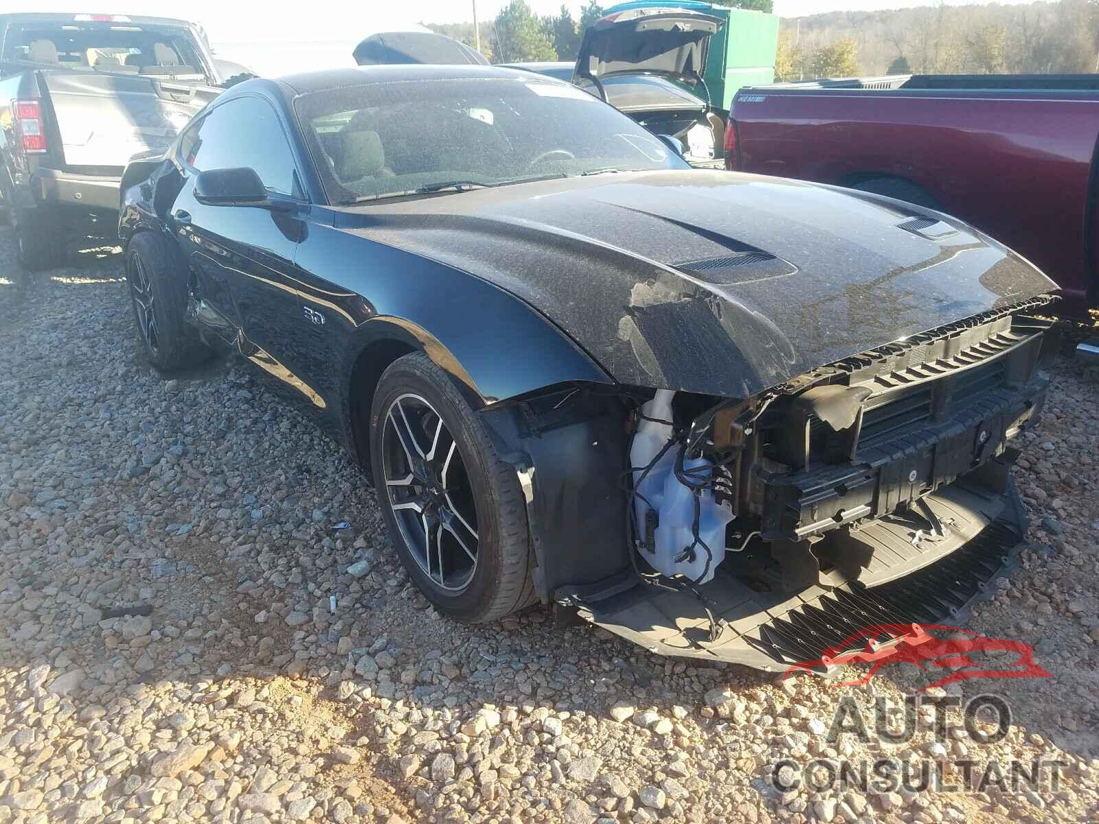 FORD MUSTANG 2018 - 1FA6P8CF7J5135197