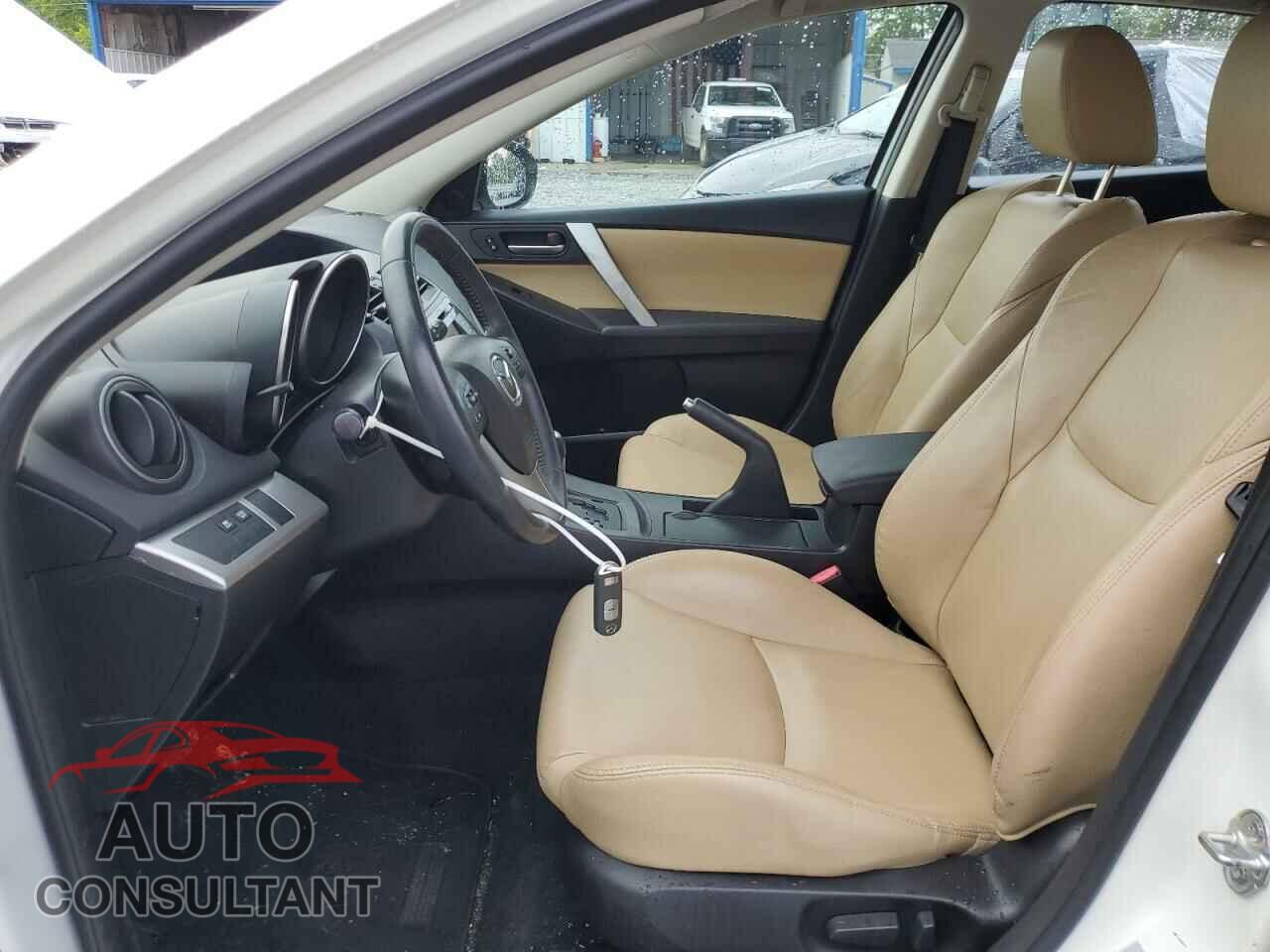 MAZDA 3 2013 - JM1BL1M79D1741700
