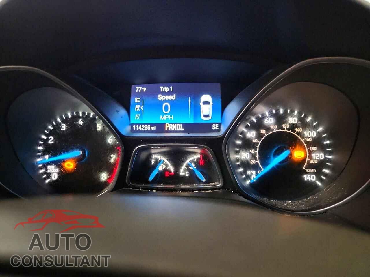 FORD FOCUS 2017 - 1FADP3K29HL318941