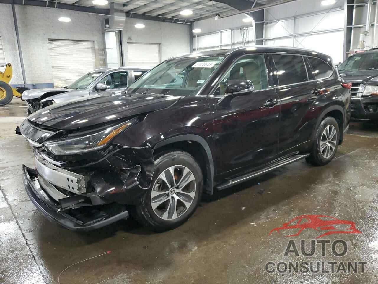 TOYOTA HIGHLANDER 2021 - 5TDGZRBH2MS118579
