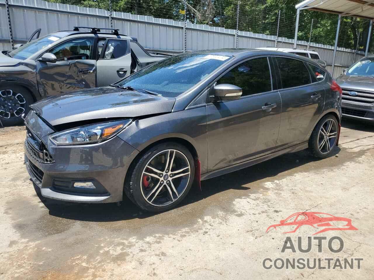 FORD FOCUS 2018 - 1FADP3L92JL281541