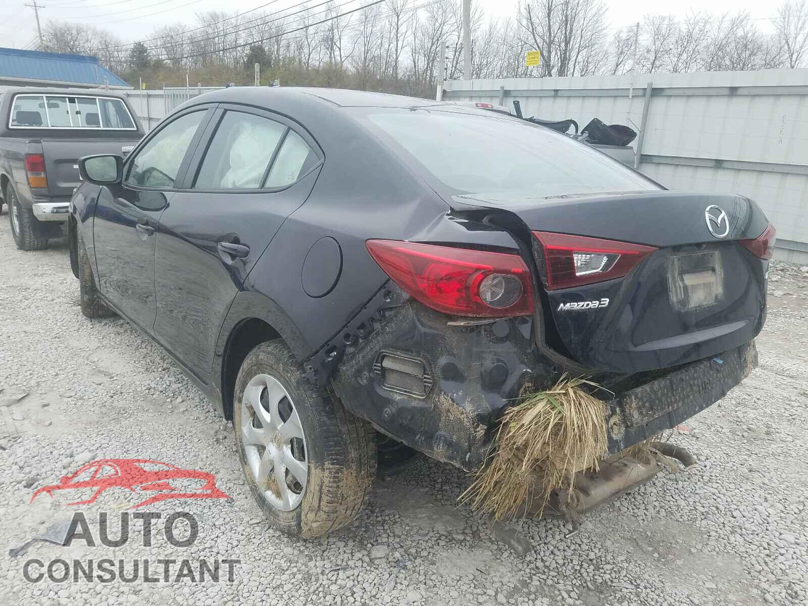 MAZDA 3 2017 - 3MZBN1U76HM152832