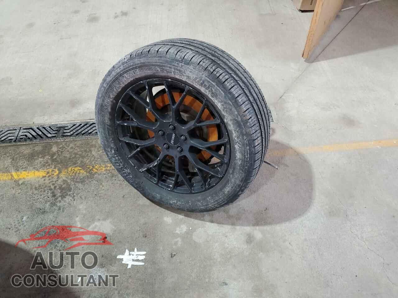 FORD EDGE 2019 - 2FMPK4AP5KBC14040
