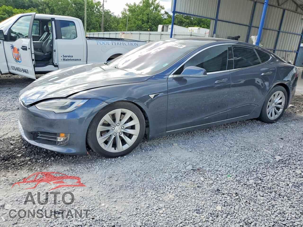 TESLA MODEL S 2019 - 5YJSA1E23KF333674