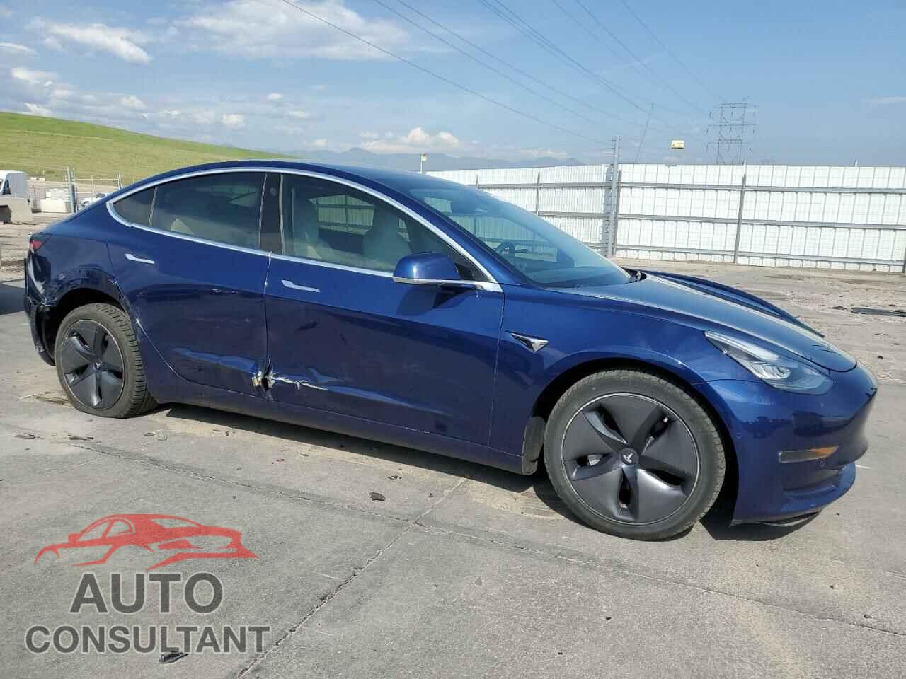 TESLA MODEL 3 2018 - 5YJ3E1EB2JF099776
