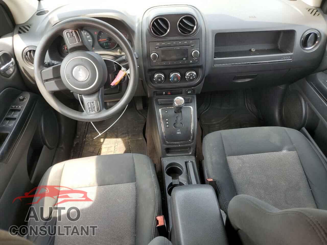 JEEP COMPASS 2013 - 1C4NJDBB1DD218052