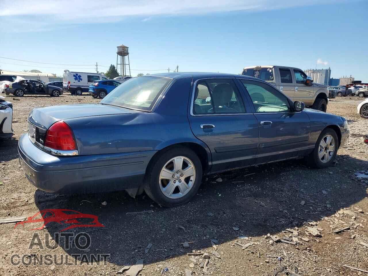 FORD CROWN VIC 2011 - 2FABP7EV5BX132537