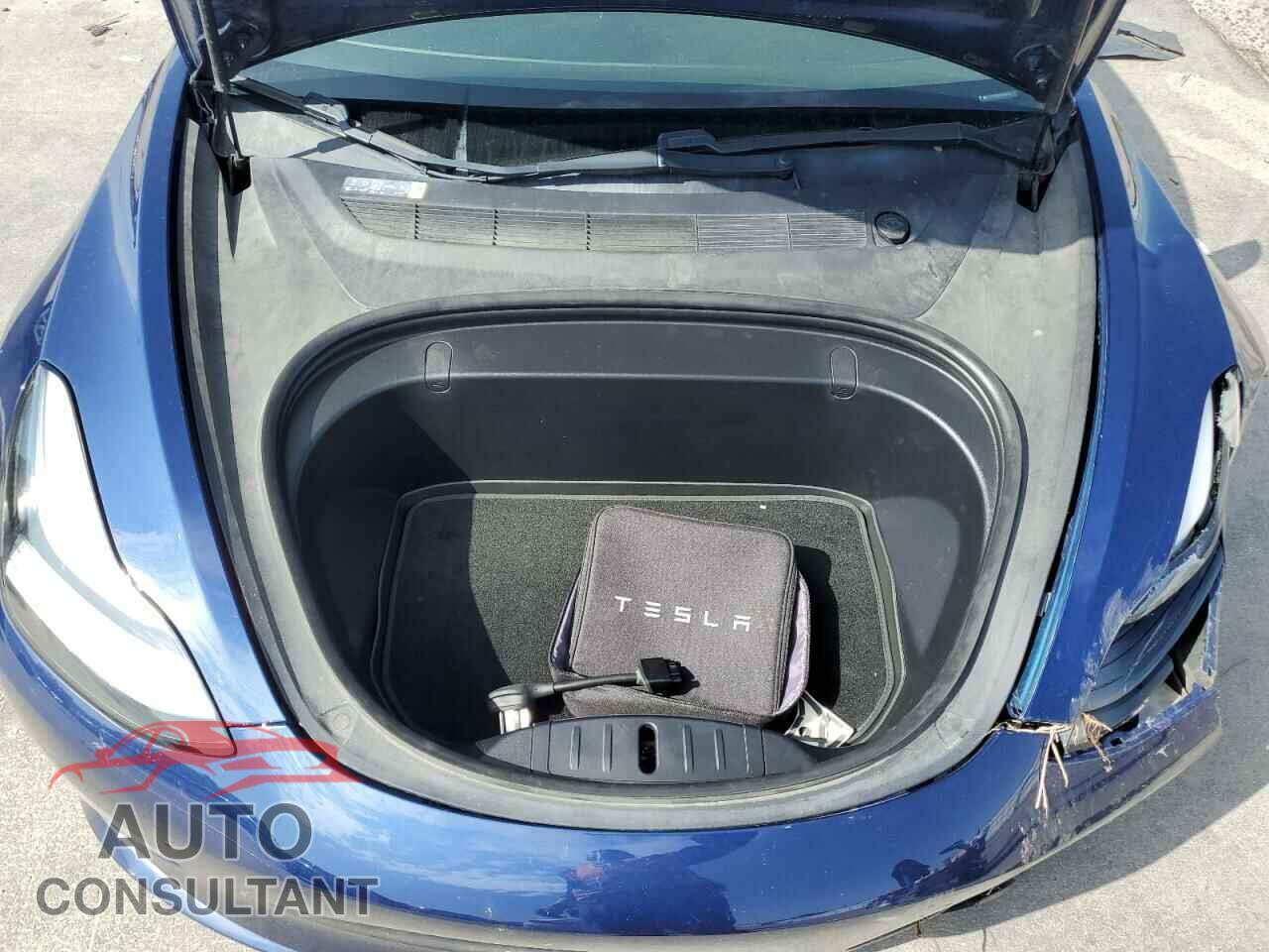 TESLA MODEL 3 2018 - 5YJ3E1EB2JF099776