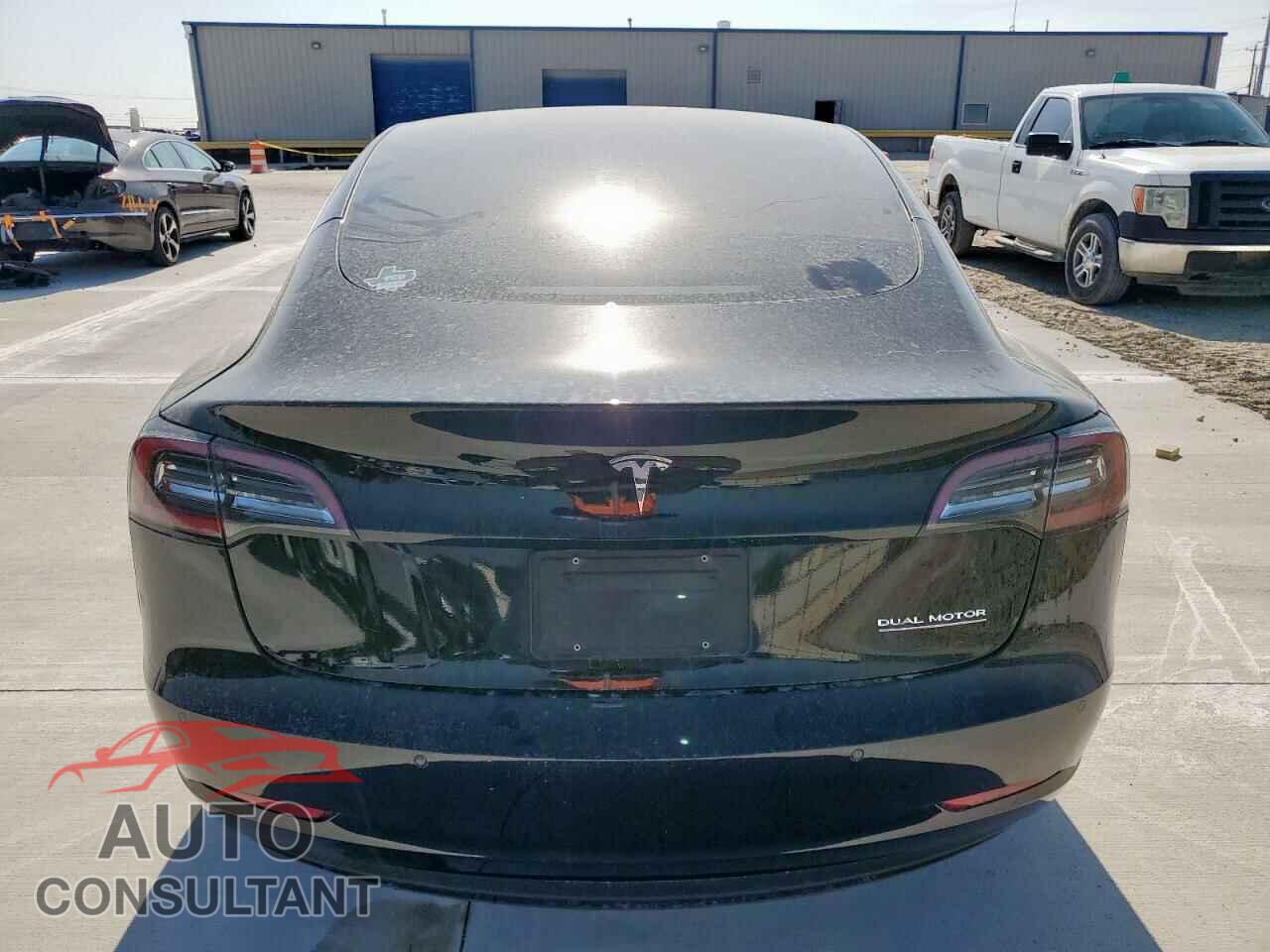 TESLA MODEL 3 2023 - 5YJ3E1EA9PF385494