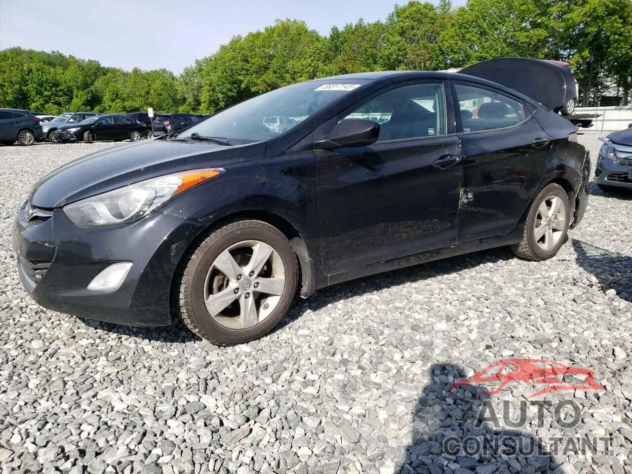 HYUNDAI ELANTRA 2013 - KMHDH4AE5DU858540