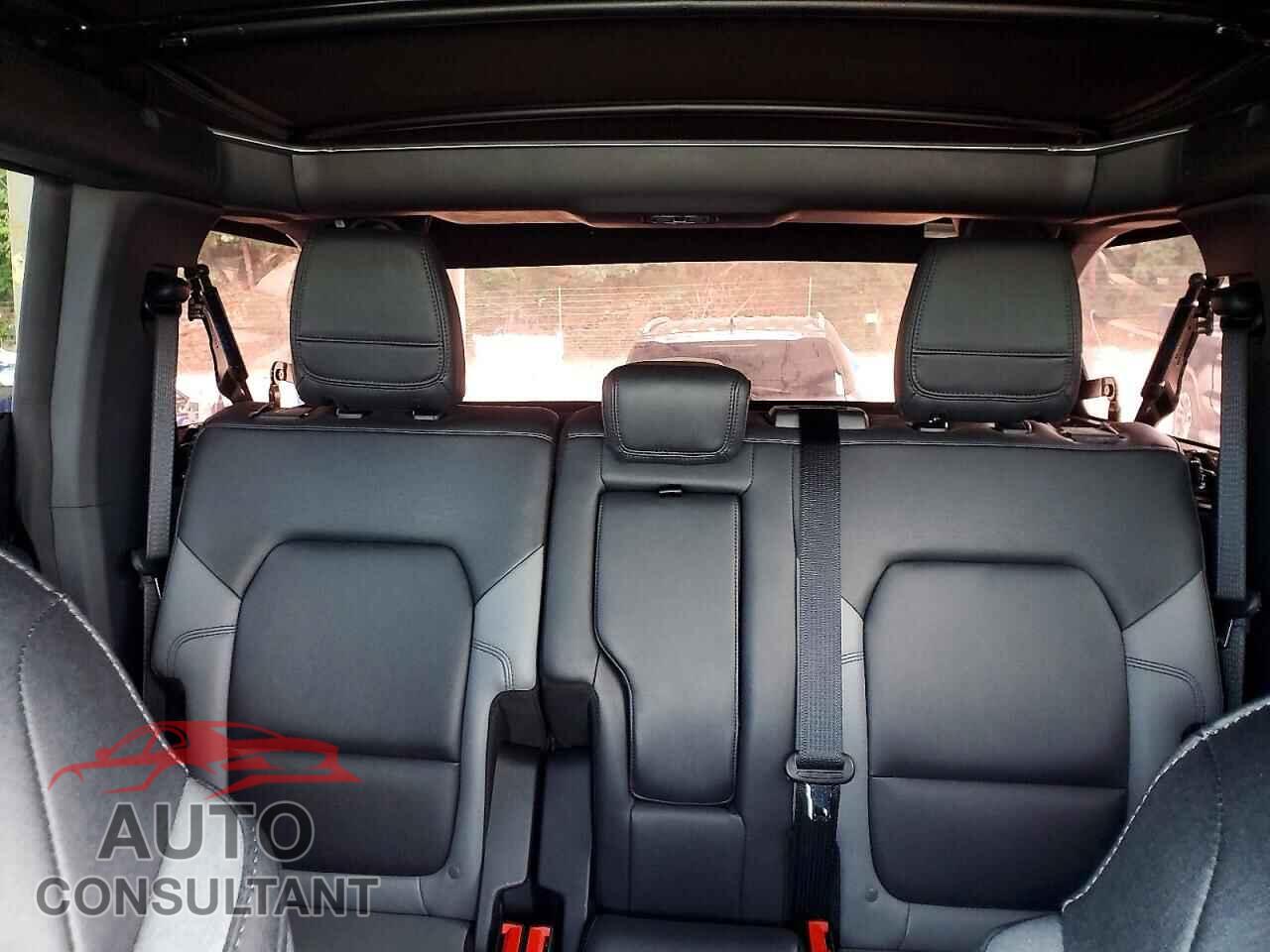 FORD BRONCO 2024 - 1FMDE7BH9RLB48962