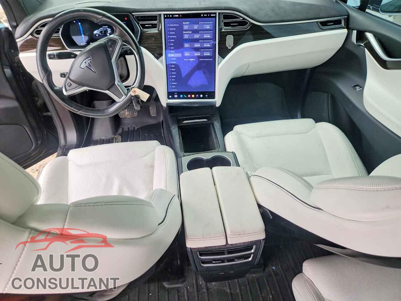 TESLA MODEL X 2016 - 5YJXCAE2XGF003571