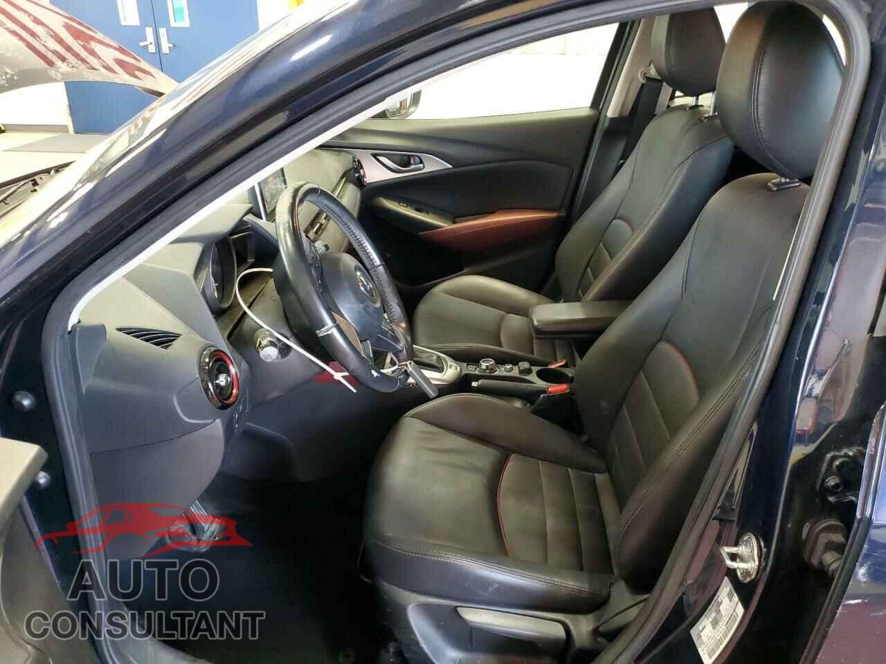MAZDA CX-3 2017 - JM1DKFC74H0158683