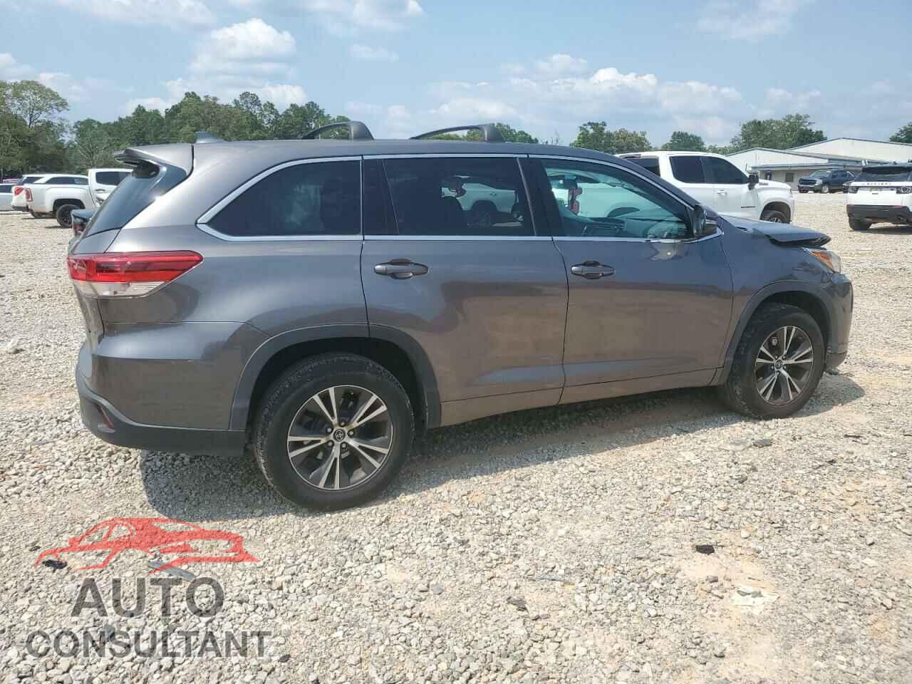 TOYOTA HIGHLANDER 2017 - 5TDZZRFH2HS190987