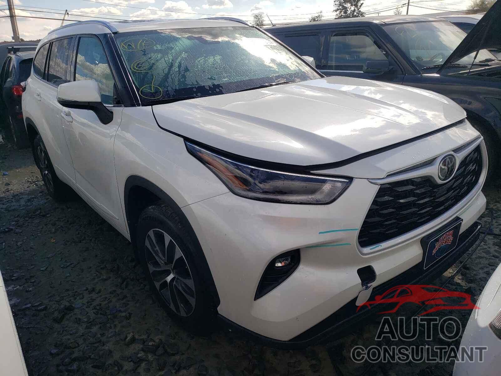 TOYOTA HIGHLANDER 2021 - 5TDGZRBH7MS541027