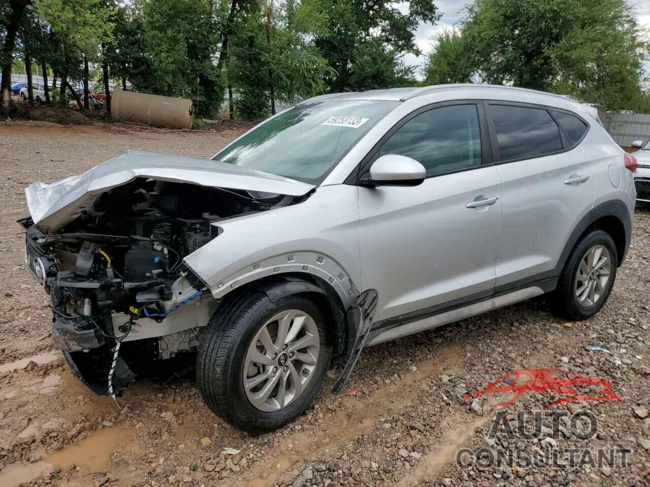 HYUNDAI TUCSON 2018 - KM8J33A48JU680282