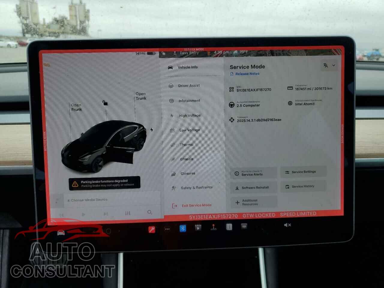 TESLA MODEL 3 2018 - 5YJ3E1EAXJF157270