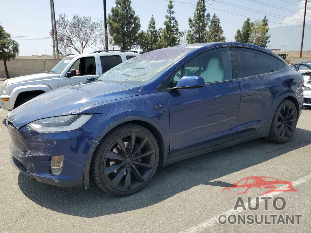 TESLA MODEL X 2018 - 5YJXCAE24JF118139
