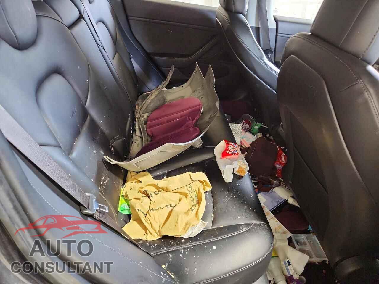 TESLA MODEL 3 2018 - 5YJ3E1EA8JF036978