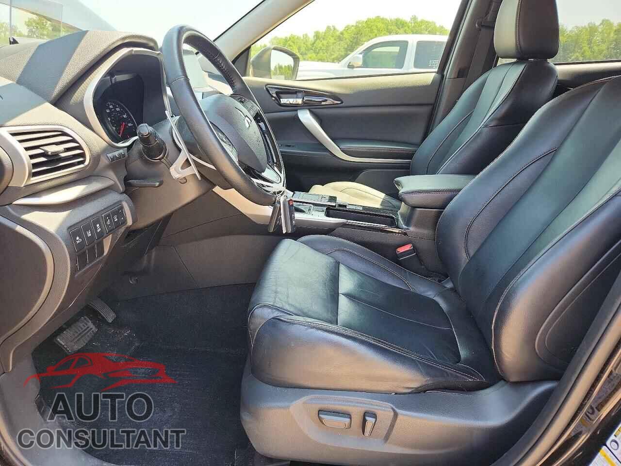 MITSUBISHI ECLIPSE 2019 - JA4AT5AA6KZ048742
