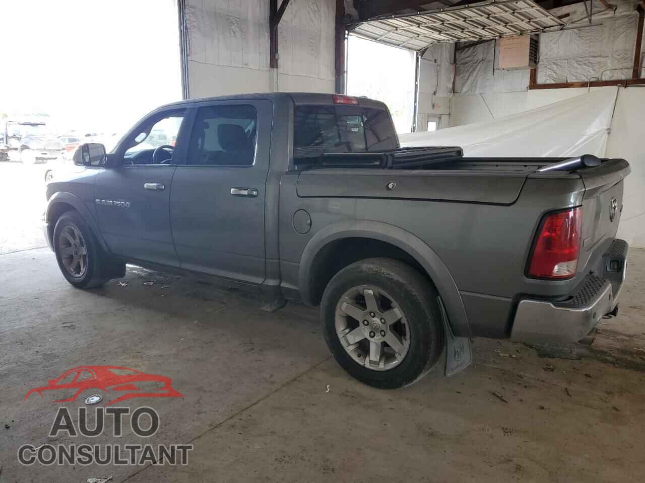 DODGE RAM 1500 2012 - 1C6RD7NT2CS257457