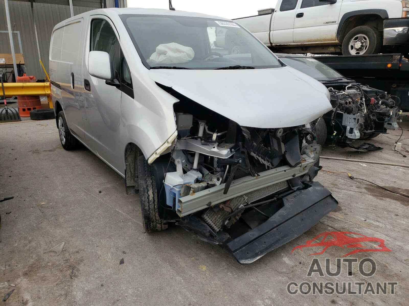 NISSAN NV 2017 - 3N6CM0KN7HK697615