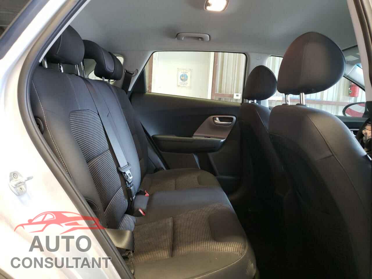 KIA NIRO 2017 - KNDCB3LC7H5074948