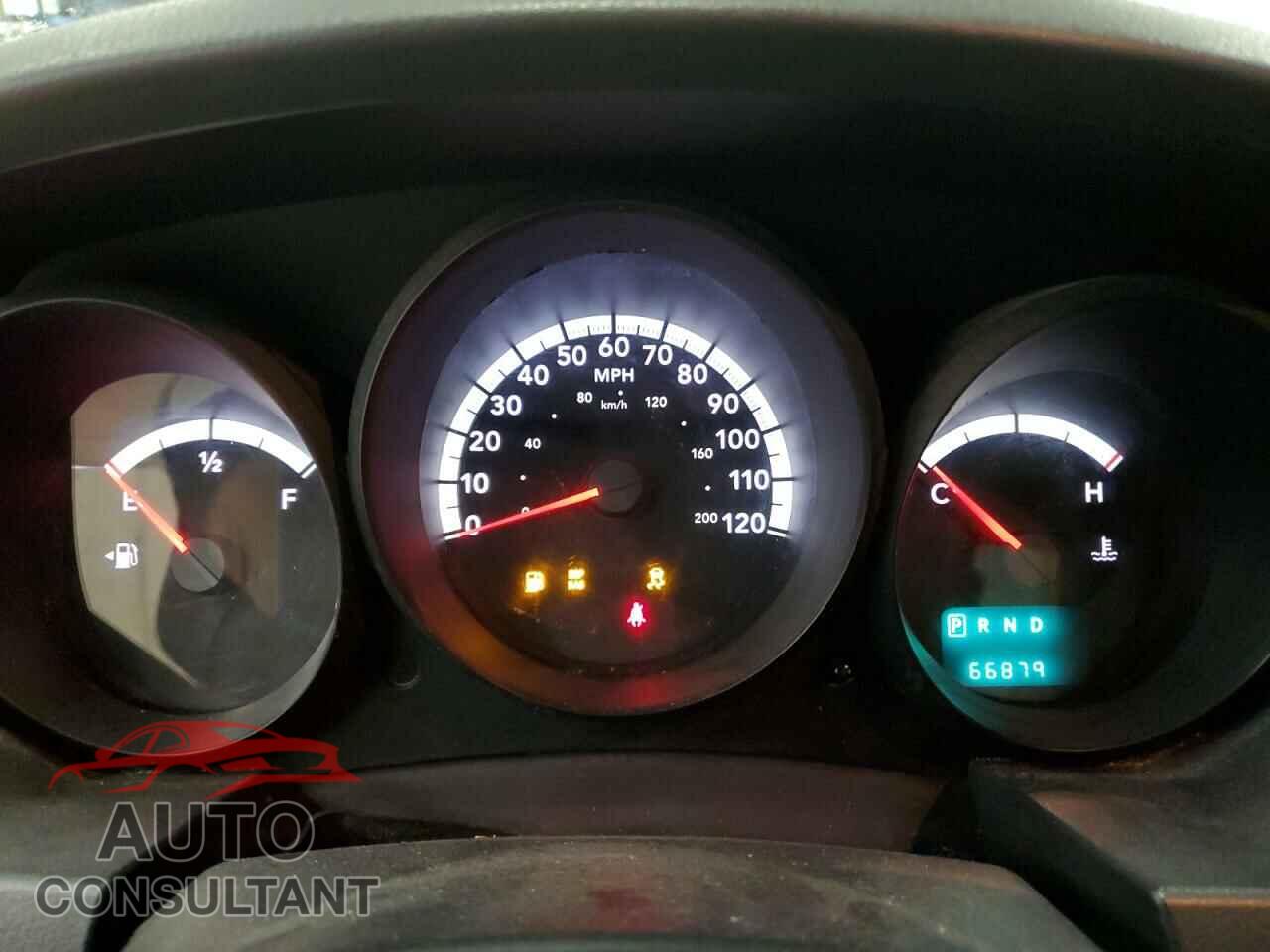 DODGE CARAVAN 2010 - 2D4RN1AE5AR115762