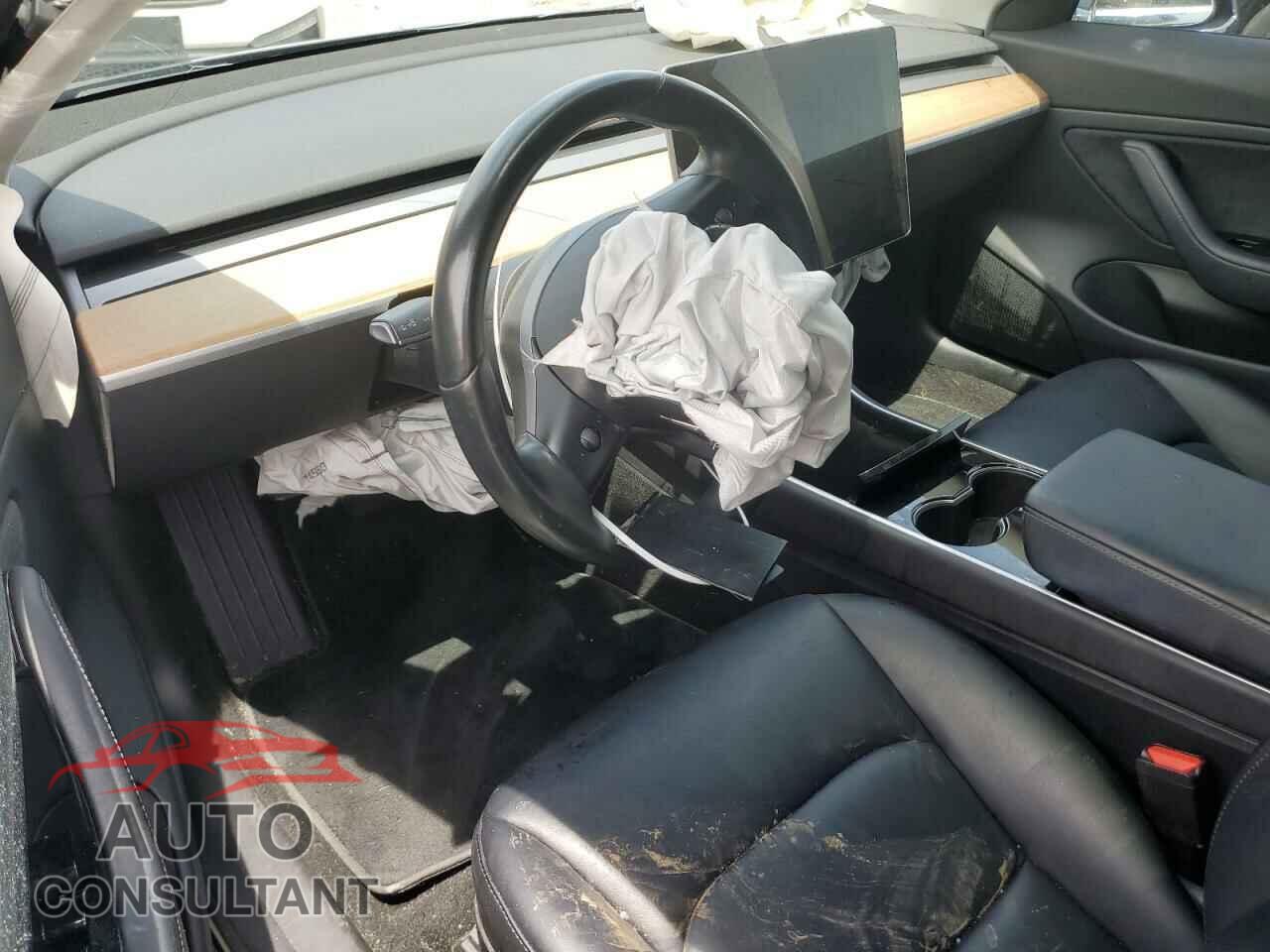 TESLA MODEL 3 2018 - 5YJ3E1EA9JF017680