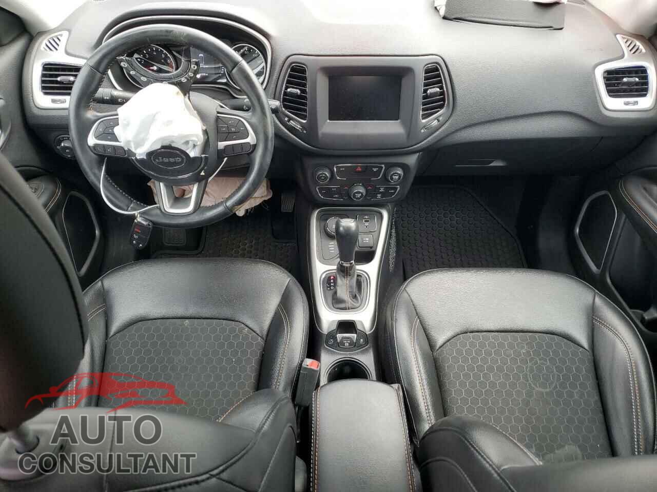JEEP COMPASS 2019 - 3C4NJDBB2KT734797