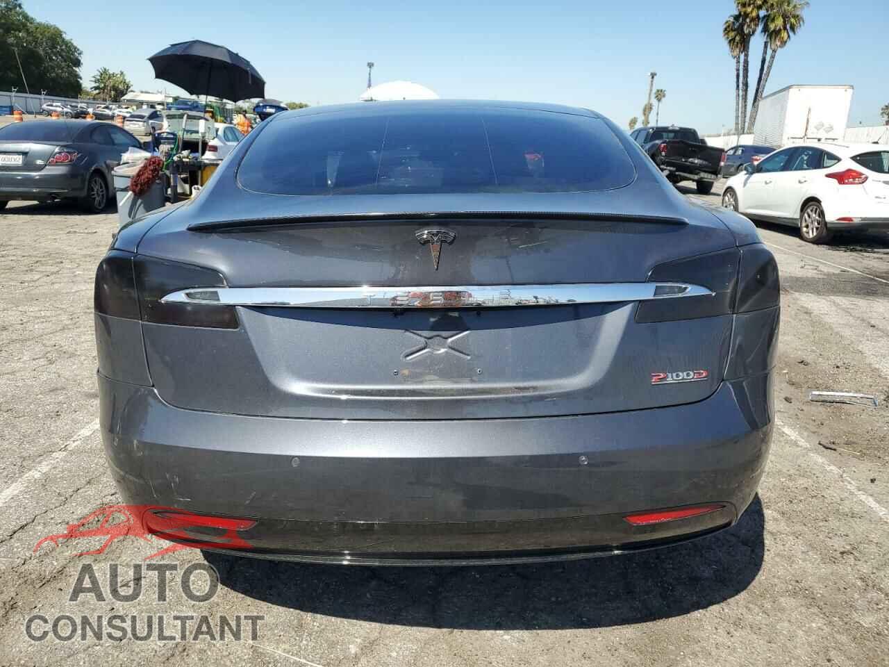 TESLA MODEL S 2019 - 5YJSA1E4XKF302097