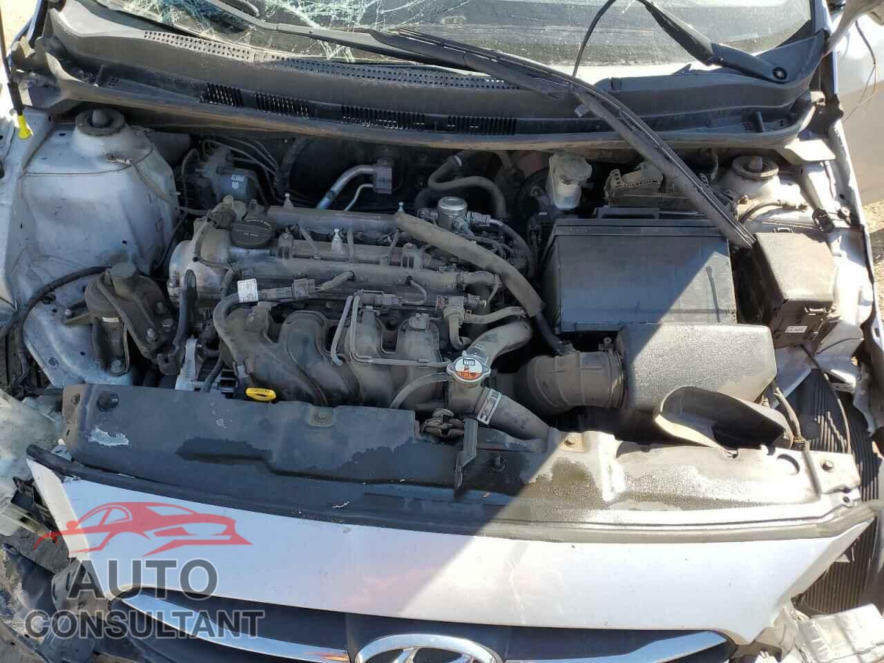 HYUNDAI ACCENT 2015 - KMHCT5AE3FU200976
