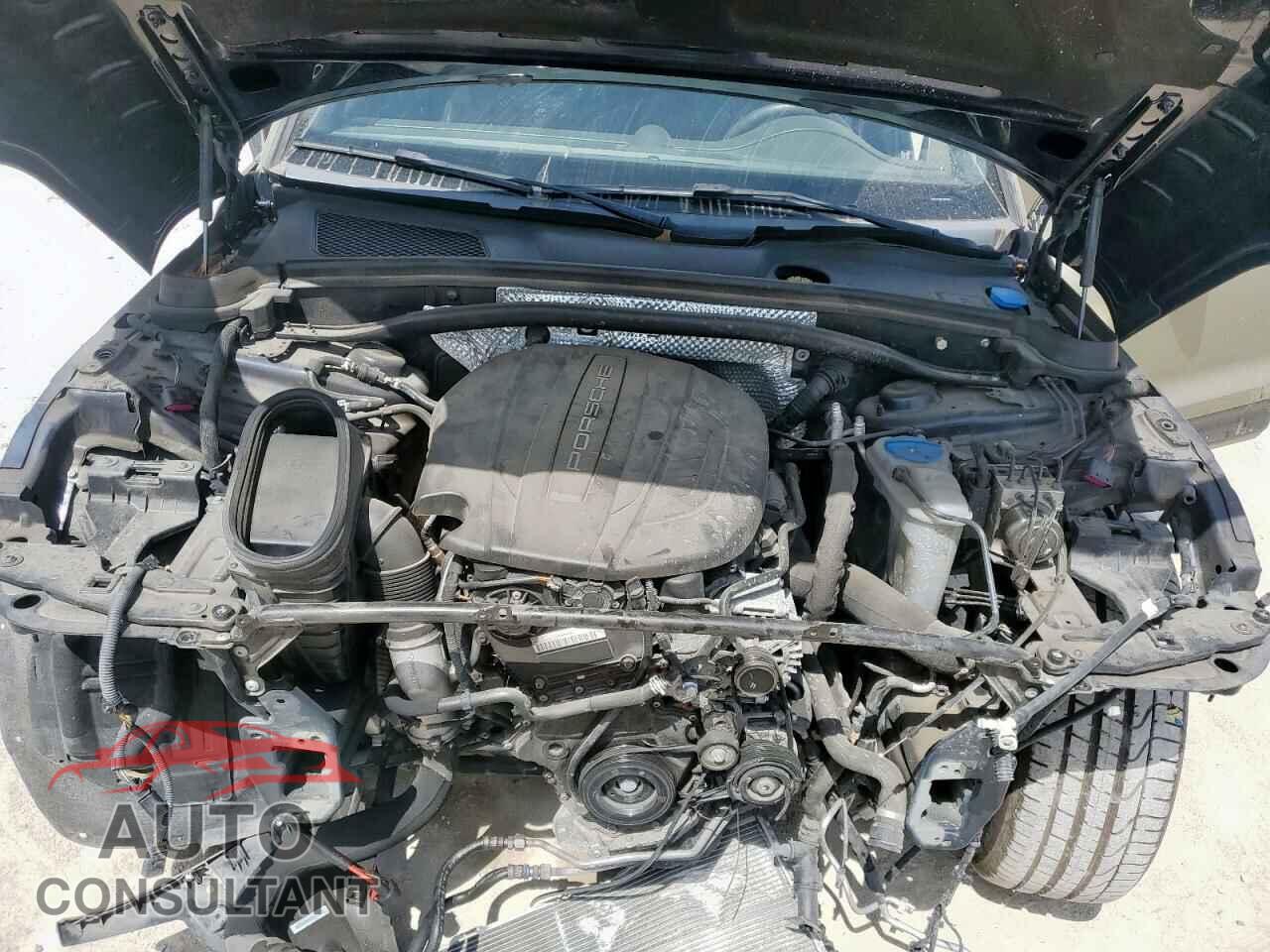 PORSCHE MACAN 2018 - WP1AA2A57JLB23087