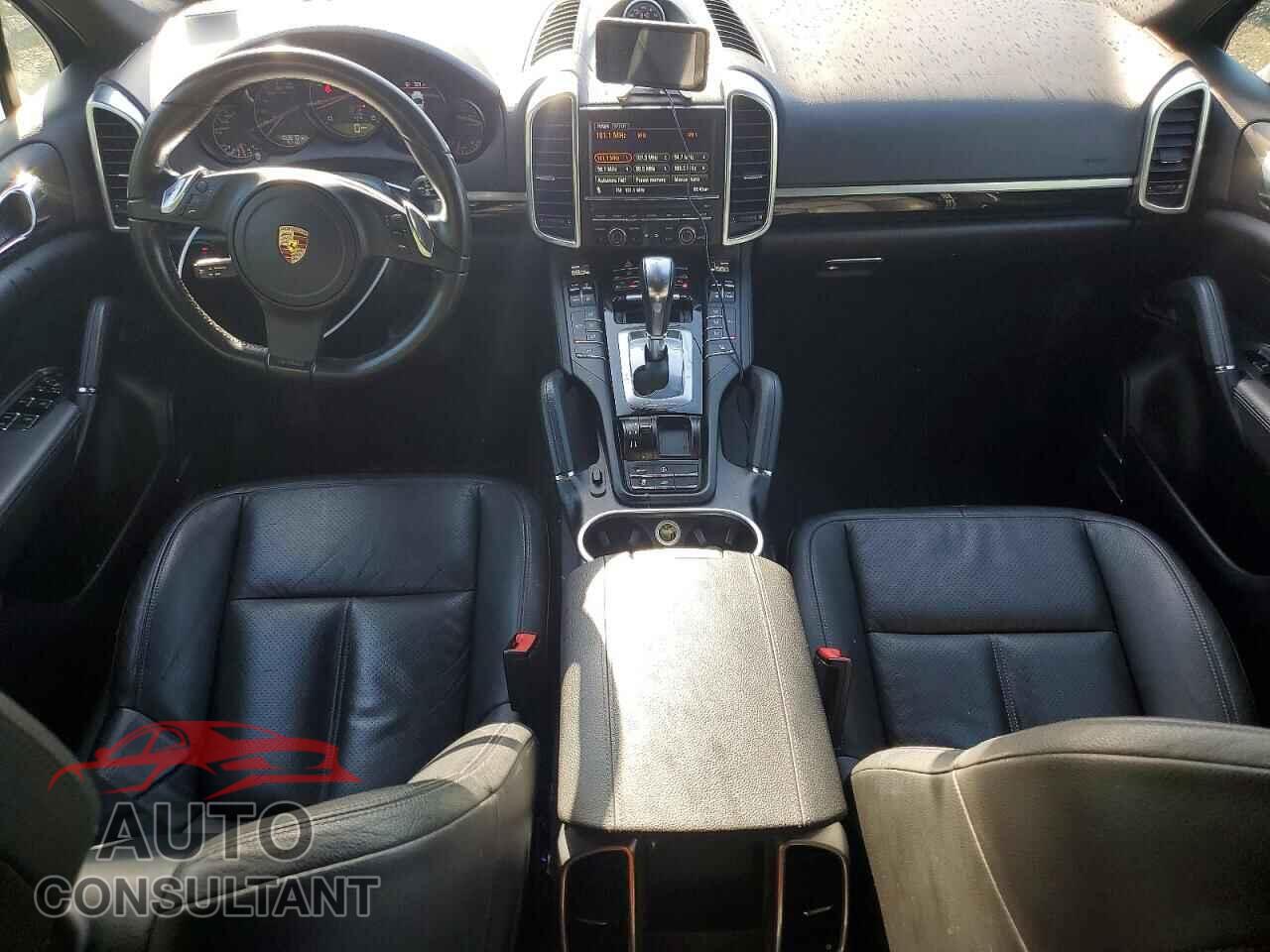 PORSCHE CAYENNE 2012 - WP1AA2A24CLA05362